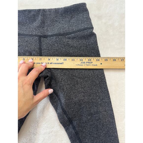 Lululemon Wunder Under Crop Leggings Womens 2 Black Heathered Herringbone - Picture 5 of 8